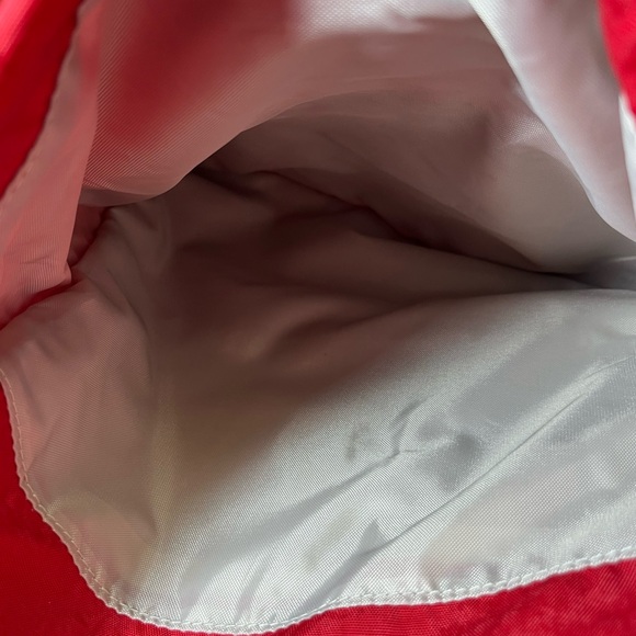 KIPLING MEDIUM SIZED RED BACKPACK. VERY GOOD PRELOVED. - Picture 10 of 15